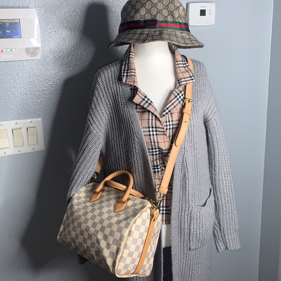 Louis Vuitton Handbags - Louis Vuitton azur bandoullier 25 with padlock and key